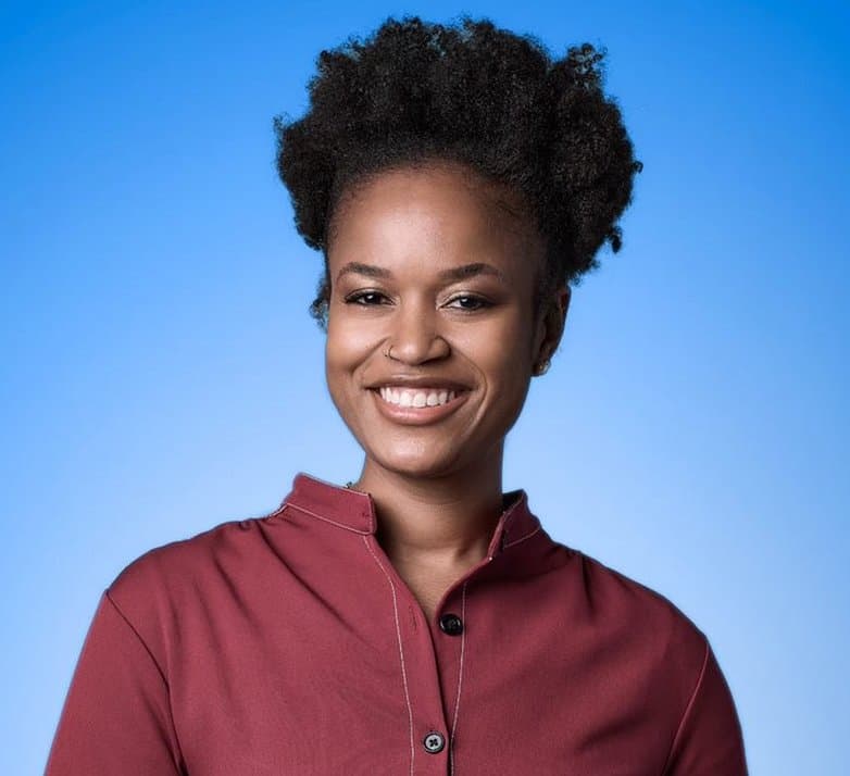 Portrait of Adriele Parker Inclusive Leadership & Culture Expert 18 Coffees